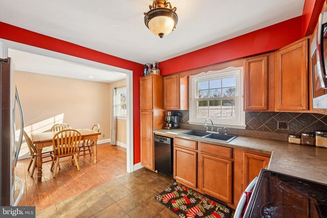 1170 CRESSMAN RD, Schwenksville, PA 19473