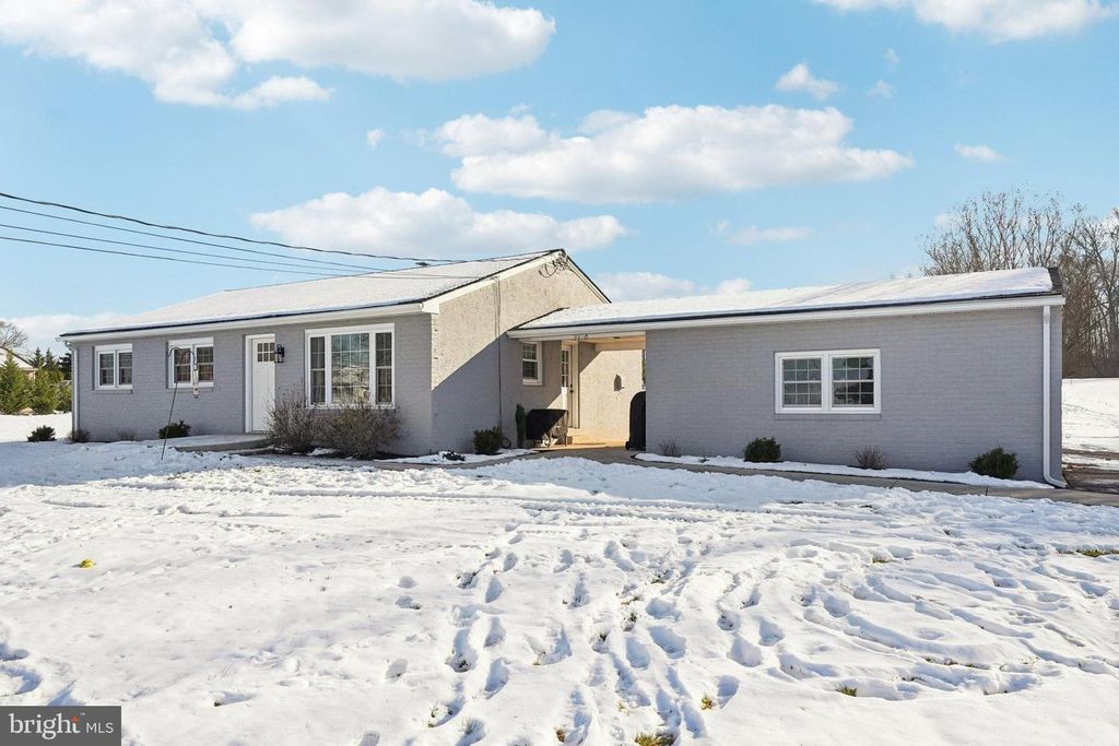 1170 CRESSMAN RD, Schwenksville, PA 19473