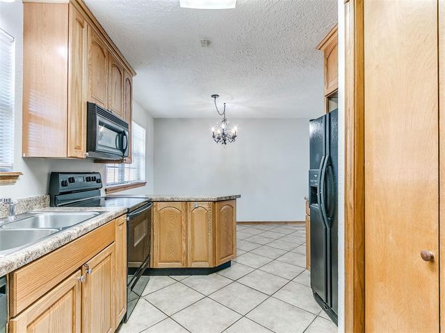 1200 N Crawford Avenue, Norman, OK 73069