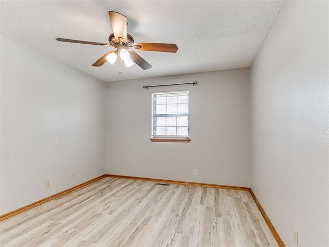 1200 N Crawford Avenue, Norman, OK 73069
