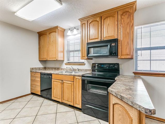 1200 N Crawford Avenue, Norman, OK 73069