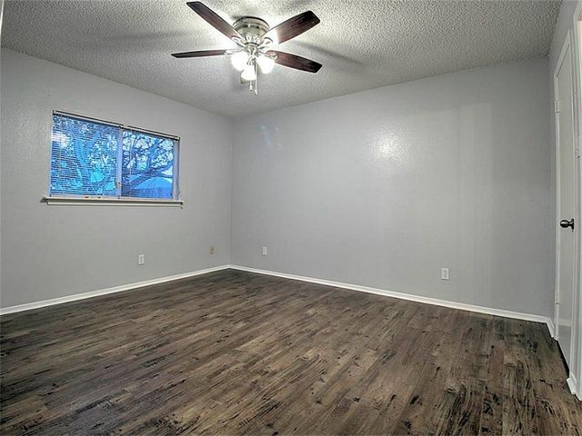 10734 Parkland Woods, Sugar Land, TX 77498