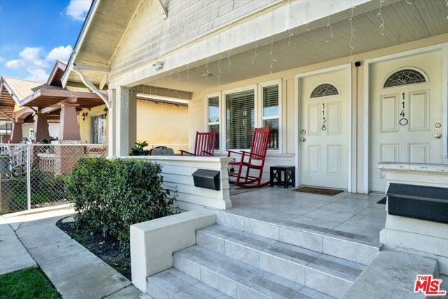 1138 W 52nd Street, Los Angeles, CA 90037