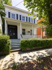 29 Delano Street 2, Poughkeepsie, NY 12601