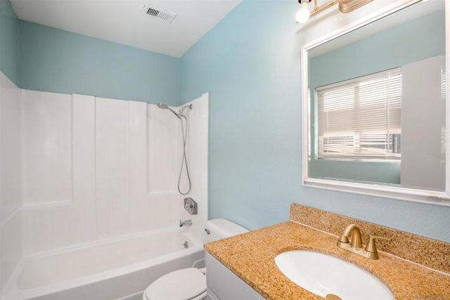 2041 Ardath Ave, Escondido, CA 92027