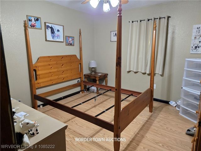 106438 4757 Road, Muldrow, OK 74948