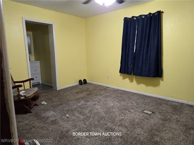 106438 4757 Road, Muldrow, OK 74948