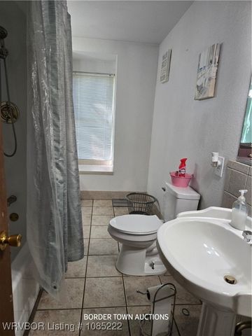 106438 4757 Road, Muldrow, OK 74948