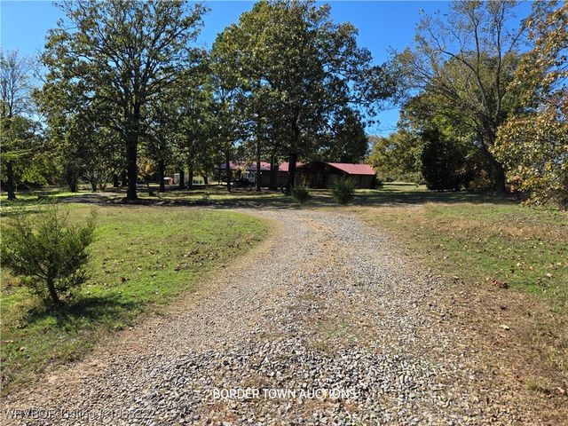 106438 4757 Road, Muldrow, OK 74948