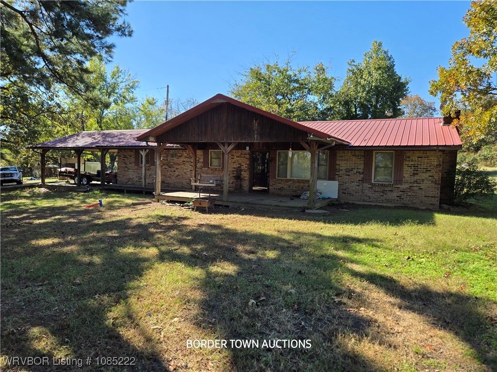 106438 4757 Road, Muldrow, OK 74948