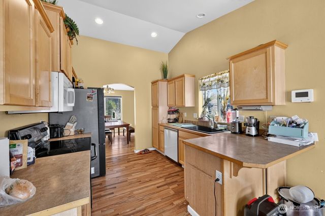 18318 13th Avenue Ct E, Spanaway, WA 98387