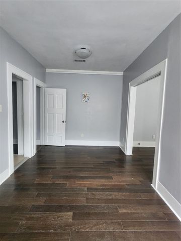 2504 Isabella Street, Houston, TX 77004