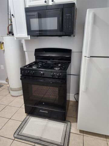 2504 Isabella Street, Houston, TX 77004