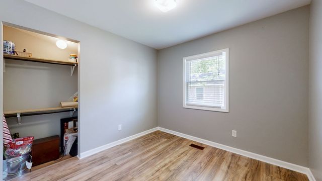 105 Newell Ave, Old Hickory, TN 37138