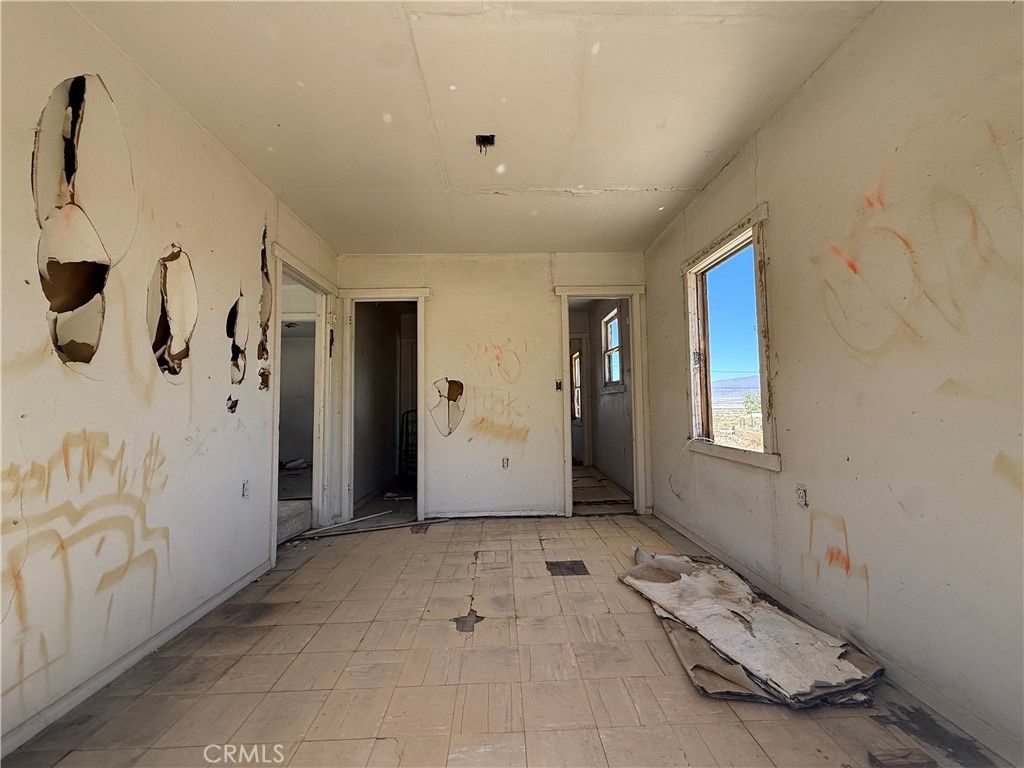 Image 8 of property listing at 82317 5th Street, Trona, CA 93562