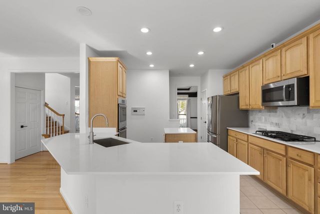 801 LINSLADE ST, Gaithersburg, MD 20878