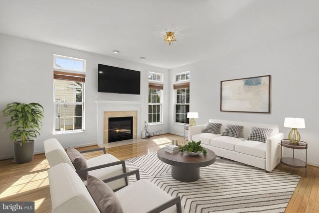 801 LINSLADE ST, Gaithersburg, MD 20878