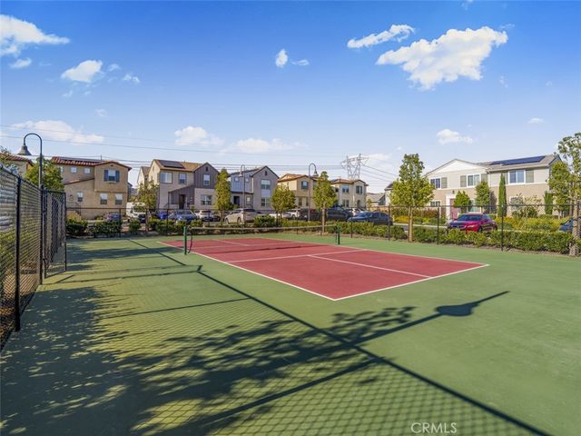 5604 Altamura 6, Fontana, CA 92336