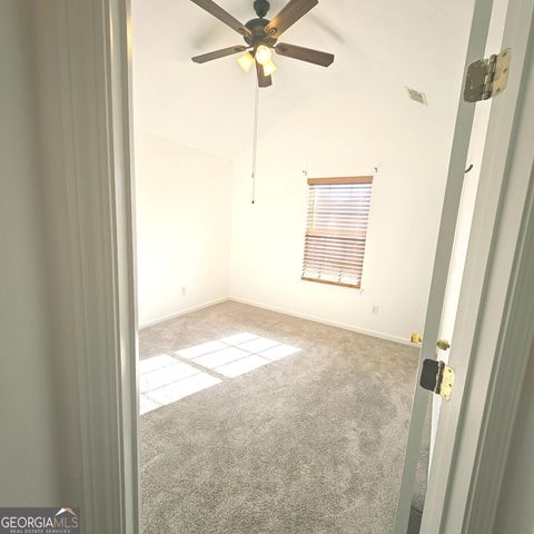 1278 Labrador Lane, Riverdale, GA 30296