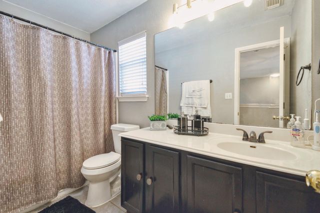 1710 Briarton LN S, Round Rock, TX 78665