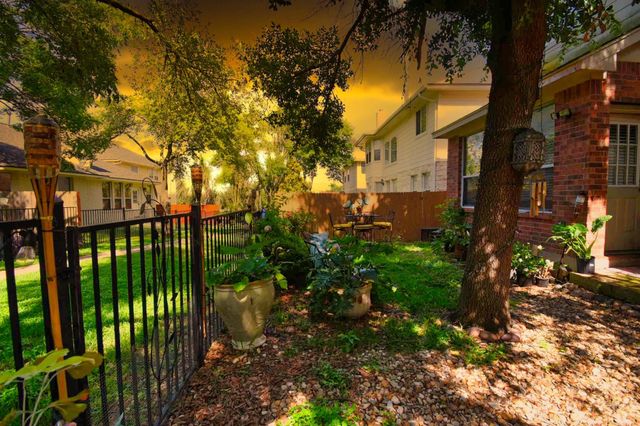 1710 Briarton LN S, Round Rock, TX 78665