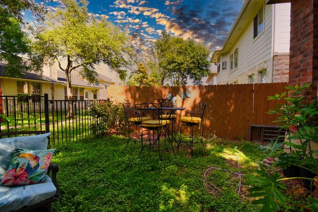 1710 Briarton LN S, Round Rock, TX 78665