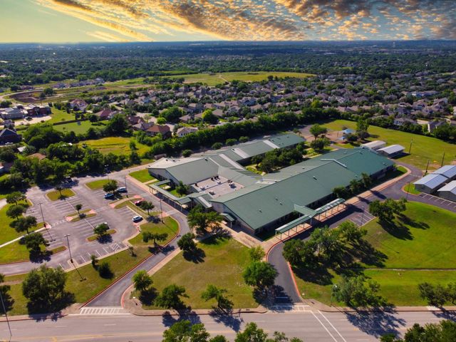 1710 Briarton LN S, Round Rock, TX 78665