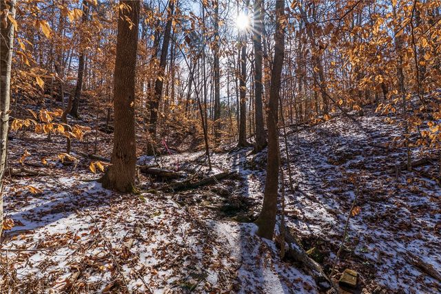 947 Cliffs Vista Parkway, Six Mile, SC 29682
