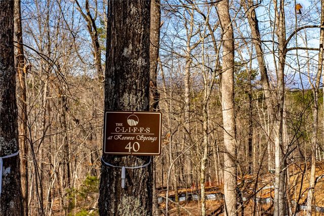 947 Cliffs Vista Parkway, Six Mile, SC 29682