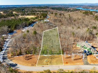947 Cliffs Vista Parkway, Six Mile, SC 29682