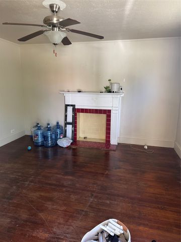 1217 Verbena Street, Fort Worth, TX 76104