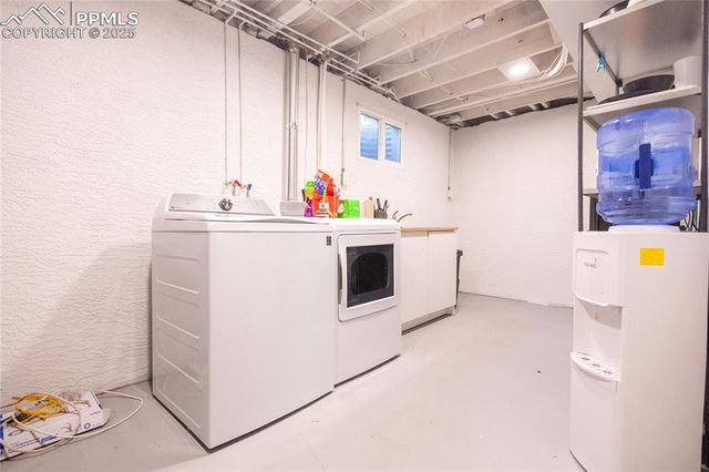 1518 Sanderson Avenue, Colorado Springs, CO 80915