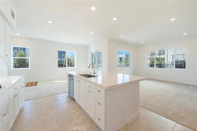 121 Baluster, Irvine, CA 92618