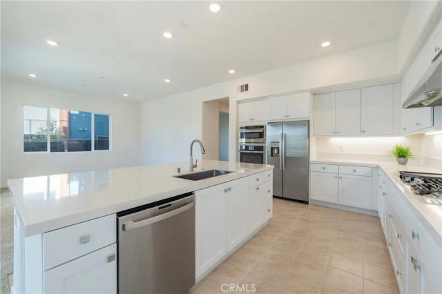 121 Baluster, Irvine, CA 92618