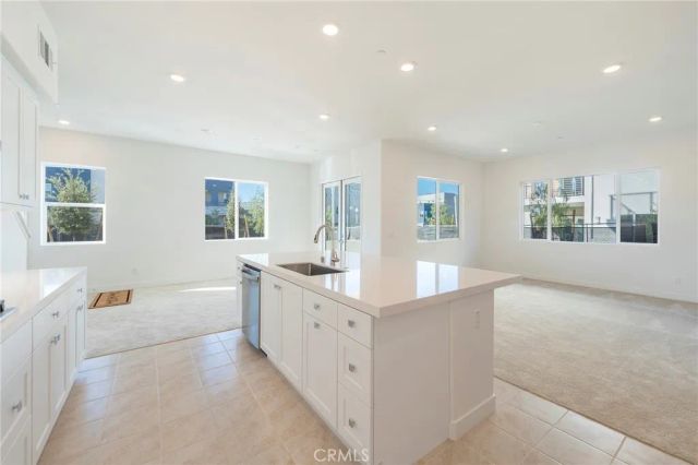 121 Baluster, Irvine, CA 92618