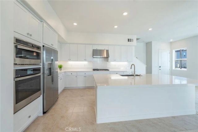 121 Baluster, Irvine, CA 92618