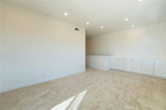 121 Baluster, Irvine, CA 92618