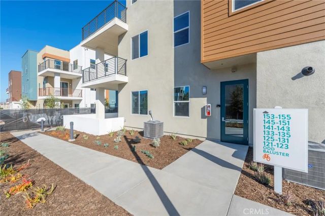 121 Baluster, Irvine, CA 92618