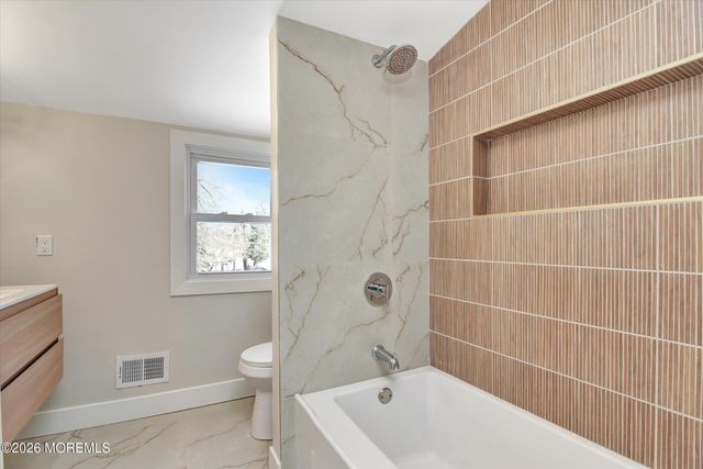 80 Freehold Road, Manalapan, NJ 07726