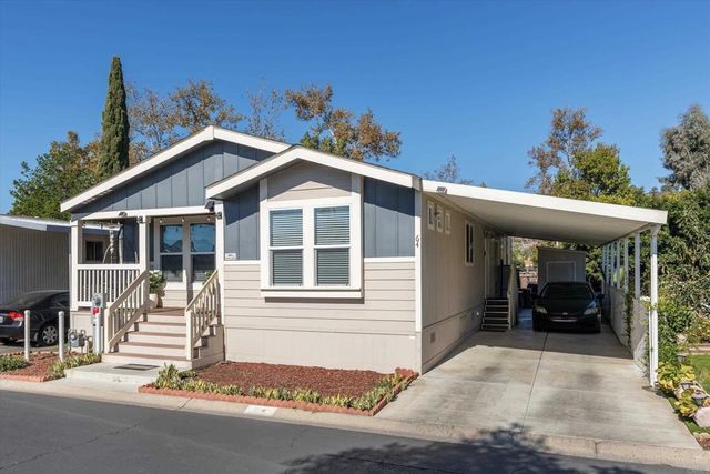 2700 E Valley Parkway 64, Escondido, CA 92027