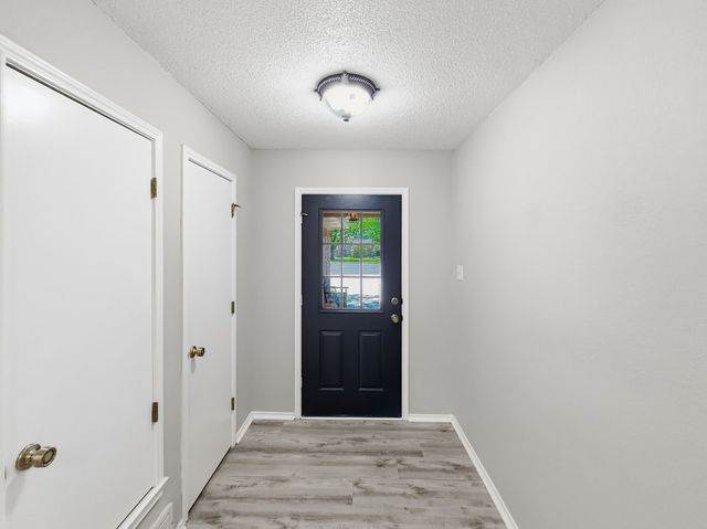 1103 Holiday Court, Granbury, TX 76048