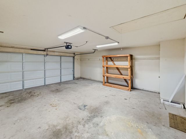 1103 Holiday Court, Granbury, TX 76048