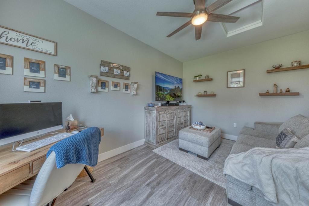 Image 24 of property listing at Address unavailable.