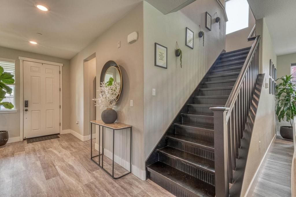 Image 39 of property listing at Address unavailable.