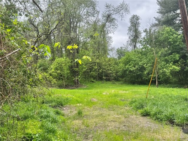 902 Wanner Ave, Carroll Twp, PA 15063