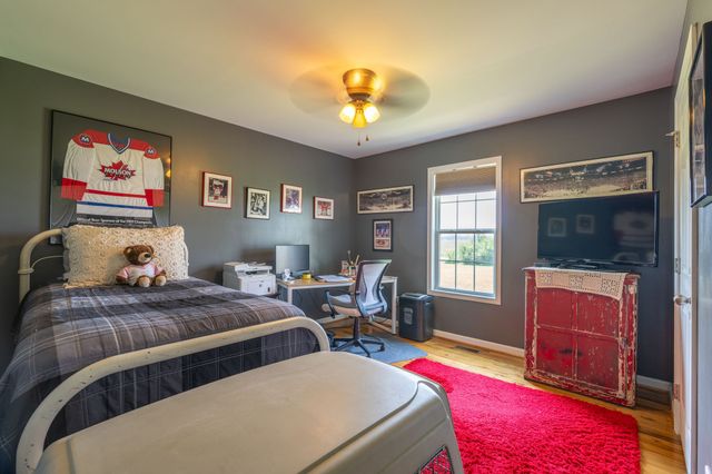 97 Brace Loop, Summertown, TN 38483