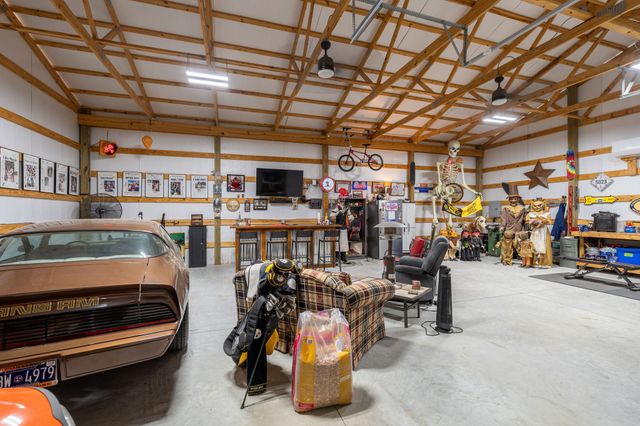 97 Brace Loop, Summertown, TN 38483
