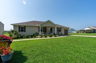97 Brace Loop, Summertown, TN 38483