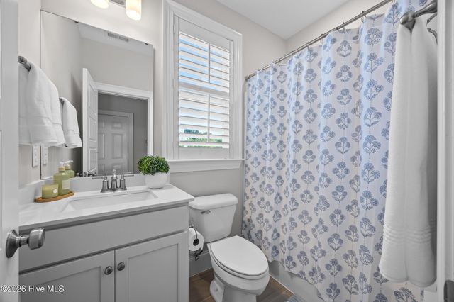 2 N Artisan Drive, Hampstead, NC 28443
