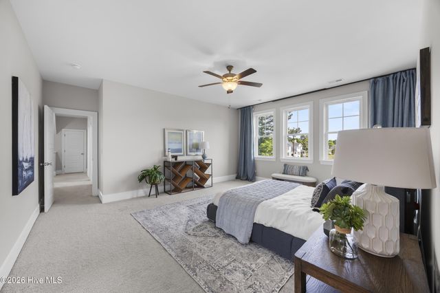 2 N Artisan Drive, Hampstead, NC 28443